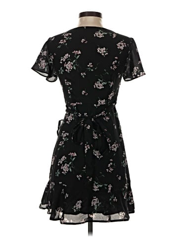 Abercrombie & Fitch Casual Dress (view 2)