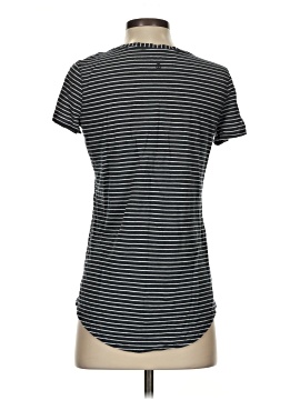 Lululemon Athletica Short Sleeve T-Shirt (view 2)