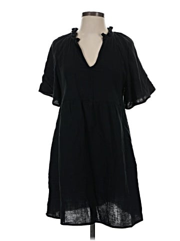 Old Navy Casual Dress (view 1)