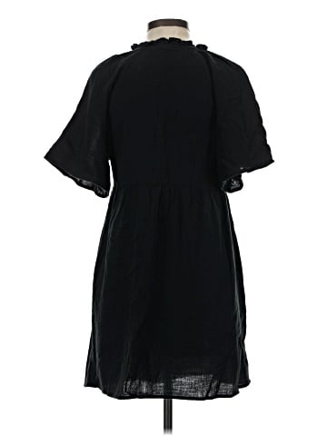 Old Navy Casual Dress (view 2)