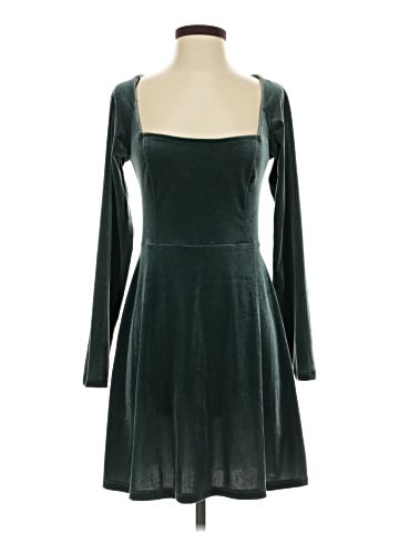 Old Navy Cocktail Dress (view 1)