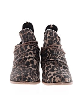 Unbranded Ankle Boots (view 2)