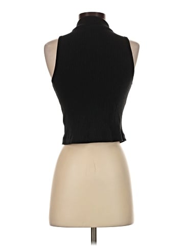 Old Navy Sleeveless Top (view 2)