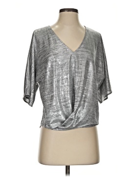 Veronica M. Short Sleeve Top