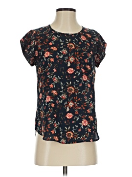 Lily White Short Sleeve Blouse