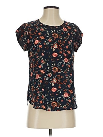 Lily White Short Sleeve Blouse (view 1)