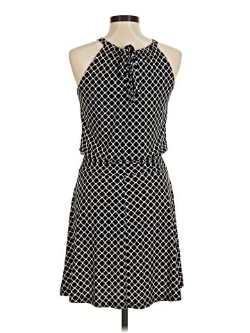 Valerie Bertinelli Casual Dress (view 2)