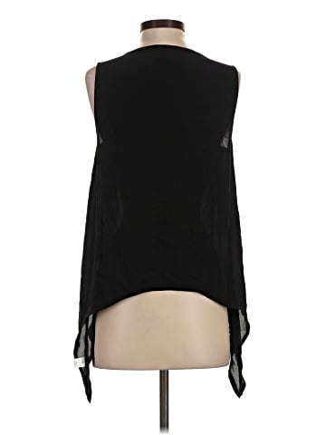 Zenana Outfitters Sleeveless Blouse (view 2)