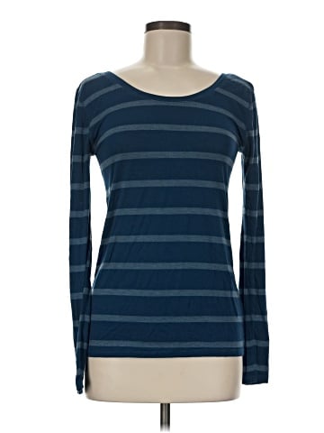 Nollie Long Sleeve T-Shirt (view 1)