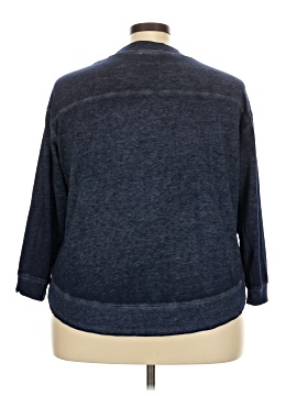 Chelsea & Theodore Pullover Sweater (view 2)