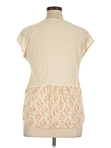 Vince Camuto Short Sleeve Top (view 2)