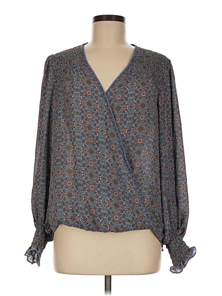 Pre-owned Max Studio 3/4 Sleeve Blouse In Gray