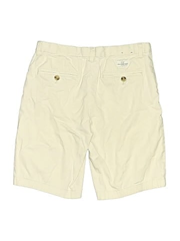 Vineyard Vines Khaki Shorts (view 2)