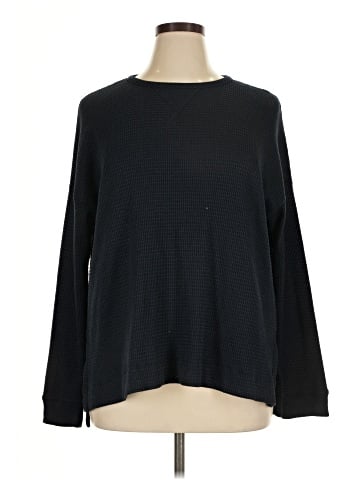 American Eagle Outfitters Pullover Sweater (view 1)