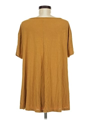 Kate Quinn Organics Short Sleeve T-Shirt (view 2)