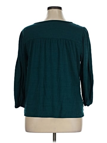 Max Studio Pullover Sweater (view 2)