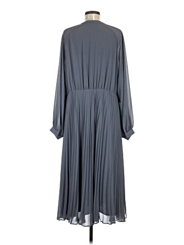 H&M Casual Dress (view 2)
