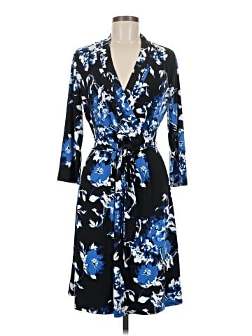 Liz Claiborne Casual Dress (view 1)