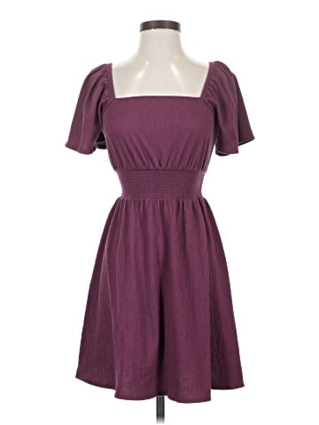 Old Navy Casual Dress (view 1)