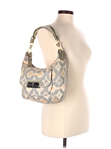 Coach Hobo (view 2)
