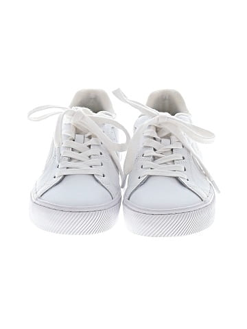 Cariuma Sneakers (view 2)