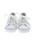 Cariuma White Sneakers Size 7 1/2 - photo 2