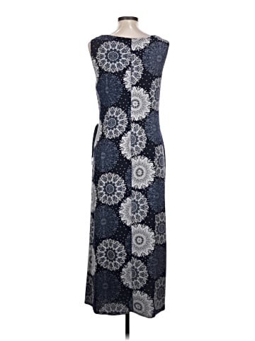 Signature by Robbie Bee Casual Dress (view 2)