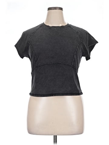 Jessica Simpson Short Sleeve T-Shirt (view 1)