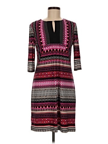 Sandra Darren Casual Dress (view 1)