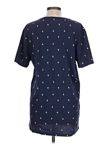 Old Navy Short Sleeve T-Shirt (view 2)