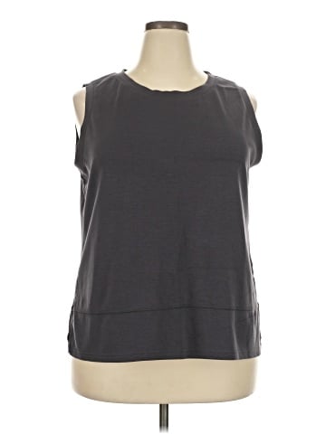 Xieerduo Sleeveless T-Shirt (view 1)