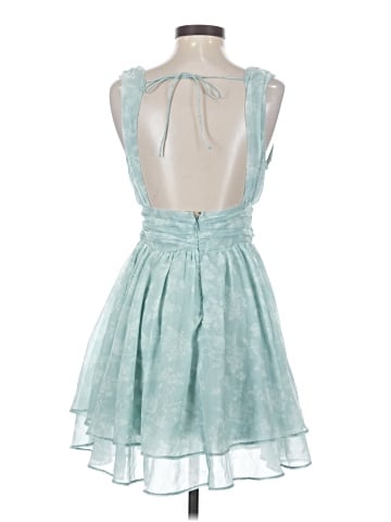 Abercrombie & Fitch Cocktail Dress (view 2)