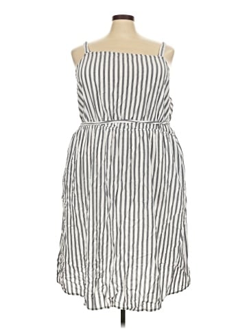 Ava & Viv Casual Dress (view 1)