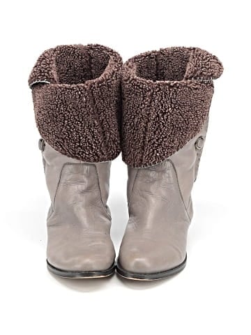 B Makowsky Boots (view 2)