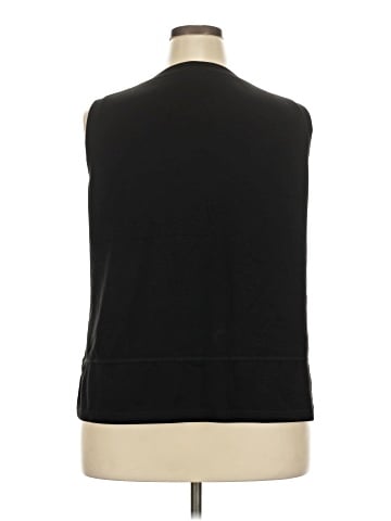 Xieerduo Sleeveless T-Shirt (view 2)