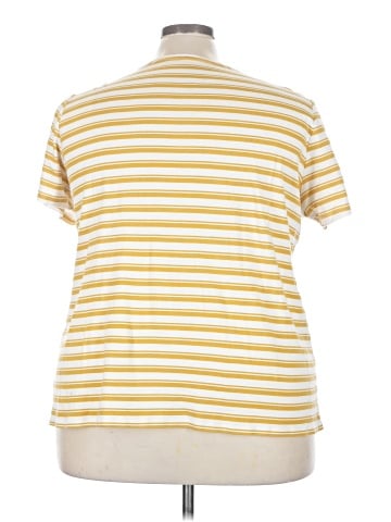 Croft & Barrow Short Sleeve T-Shirt (view 2)