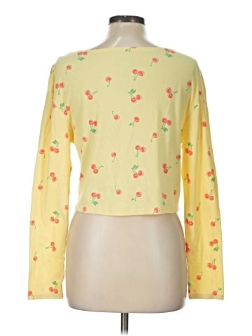 Hello Kitty Long Sleeve Henley (view 2)