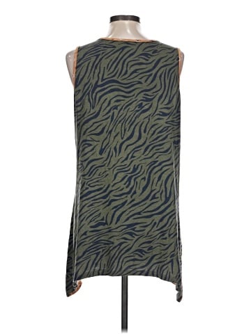 Logo Layers Tank Top (view 2)