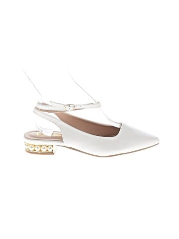 Lulus Flats (view 1)