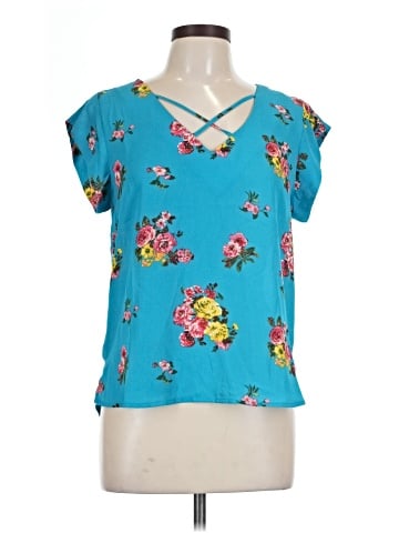 Lily White Short Sleeve Blouse (view 1)