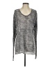 Feathers Gray Long Sleeve T-Shirt Size 4 - photo 1