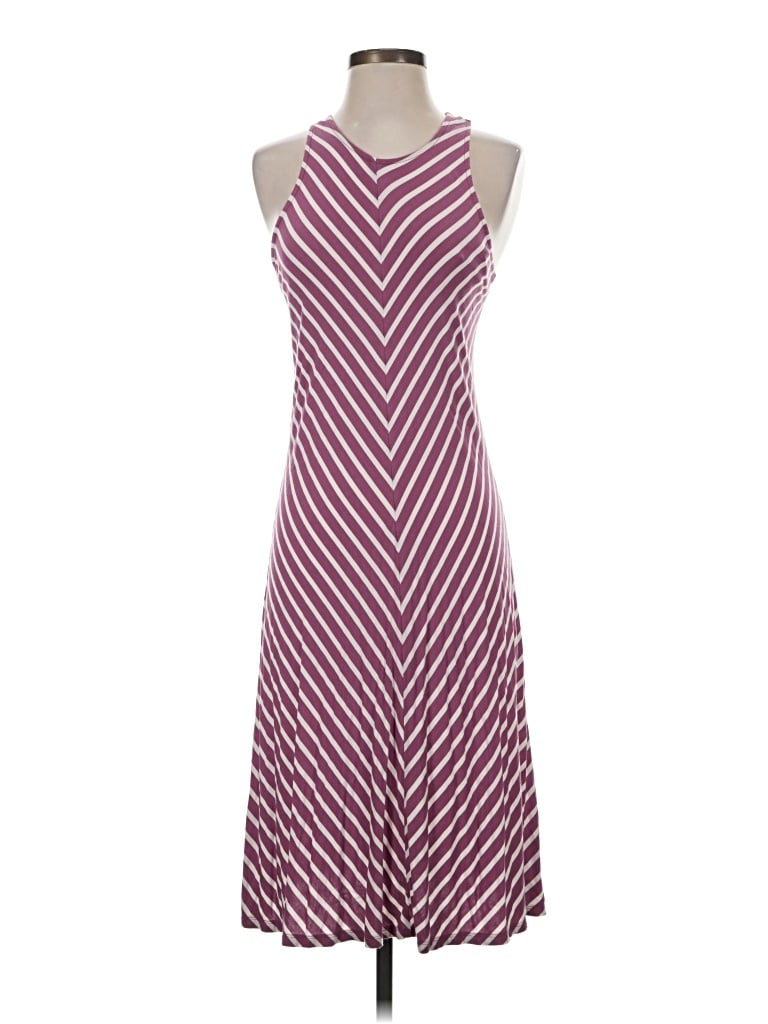 Pre-owned Gap Casual Dress In Burgundy