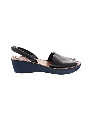 Kenneth Cole REACTION Wedges (view 1)