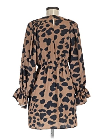 Boohoo Casual Dress (view 2)
