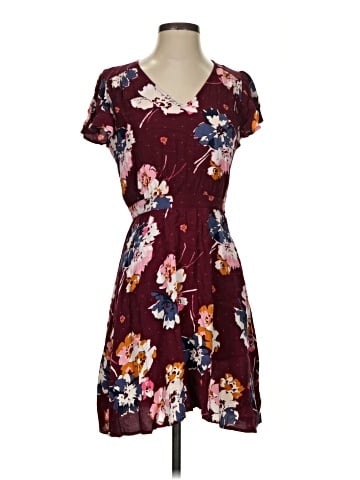 Old Navy Casual Dress (view 1)