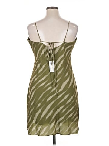 Abercrombie & Fitch Casual Dress (view 2)