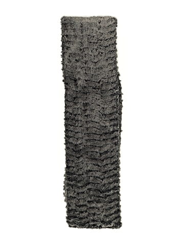 Pandemonium Scarf (view 2)
