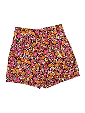 CAbi Shorts (view 2)