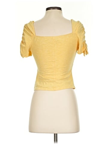 Kingston Grey Short Sleeve Top (view 2)
