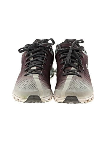 On Cloud Sneakers (view 2)